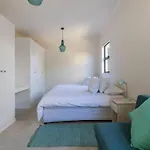 Lux Private Garden Studio - Sunset Beach