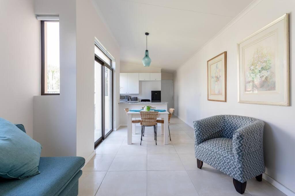 Apartment Lux Private Garden - Sunset Cape Town